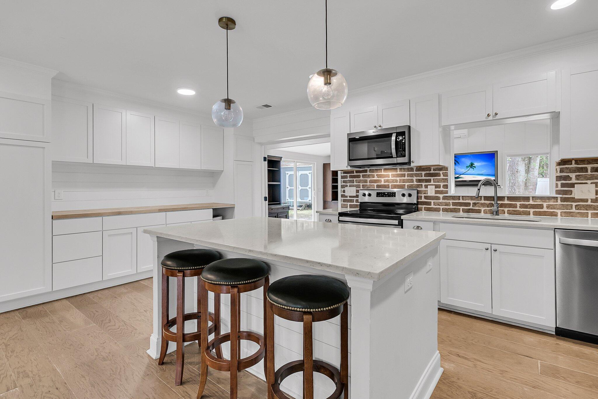 105 Evatt Drive