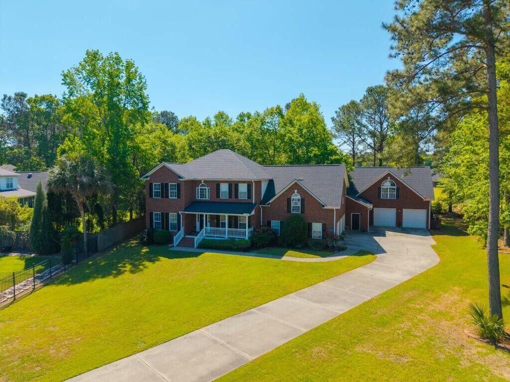 Photo of 105 Birkbeck Court, Goose Creek, SC 29445 (MLS # 25029714)