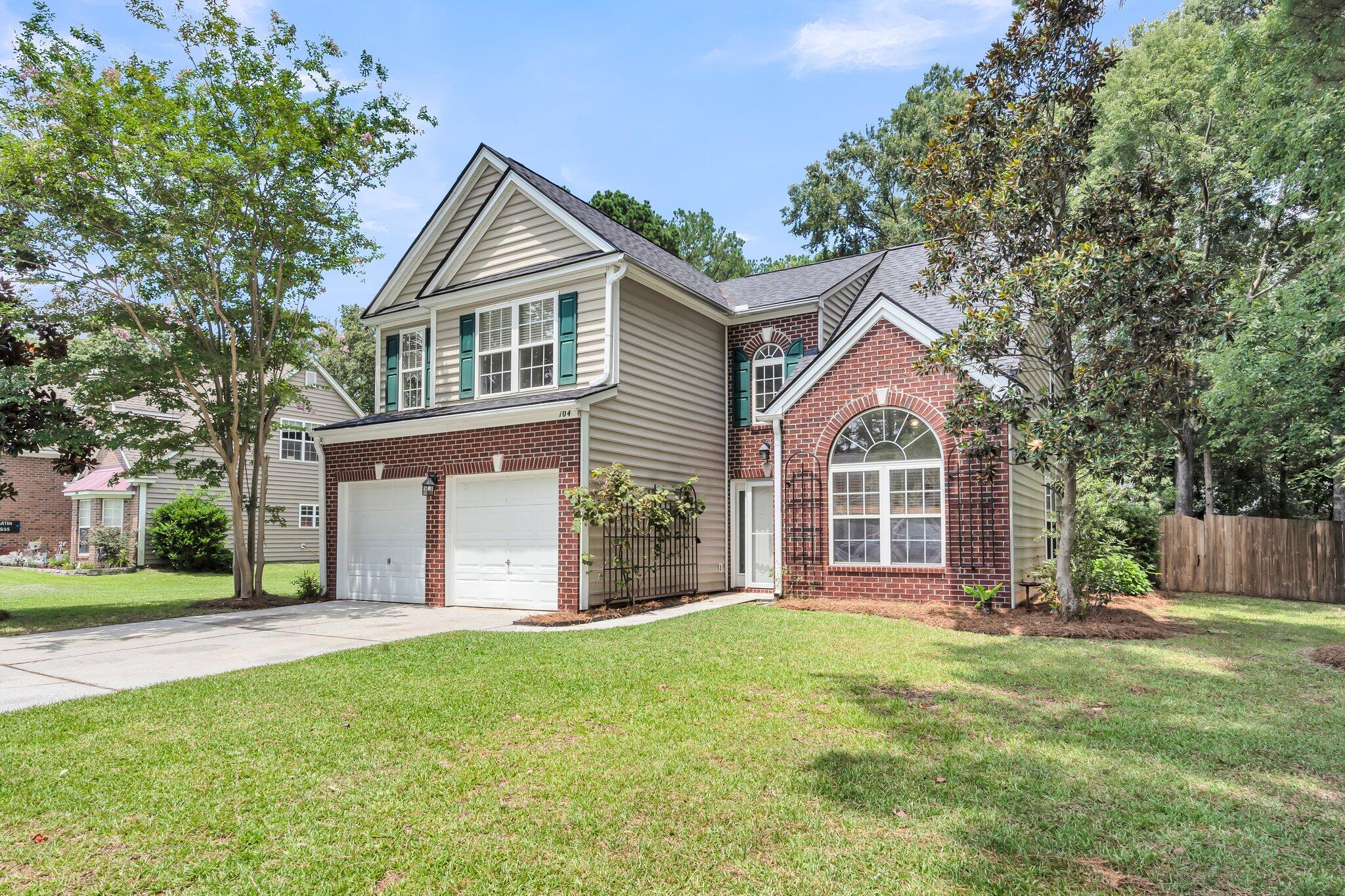 104 Thousand Oaks Circle