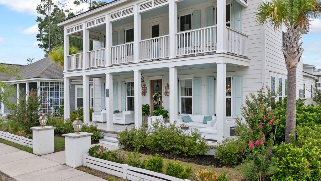 Photo of 197 Winding Branch Drive, Summerville, SC 29486 (MLS # 26003384)