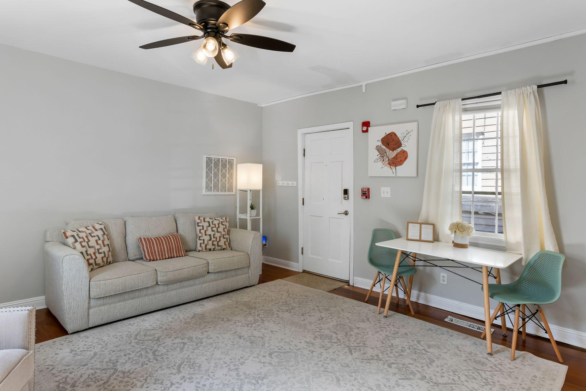 20 Bee Street Apt B