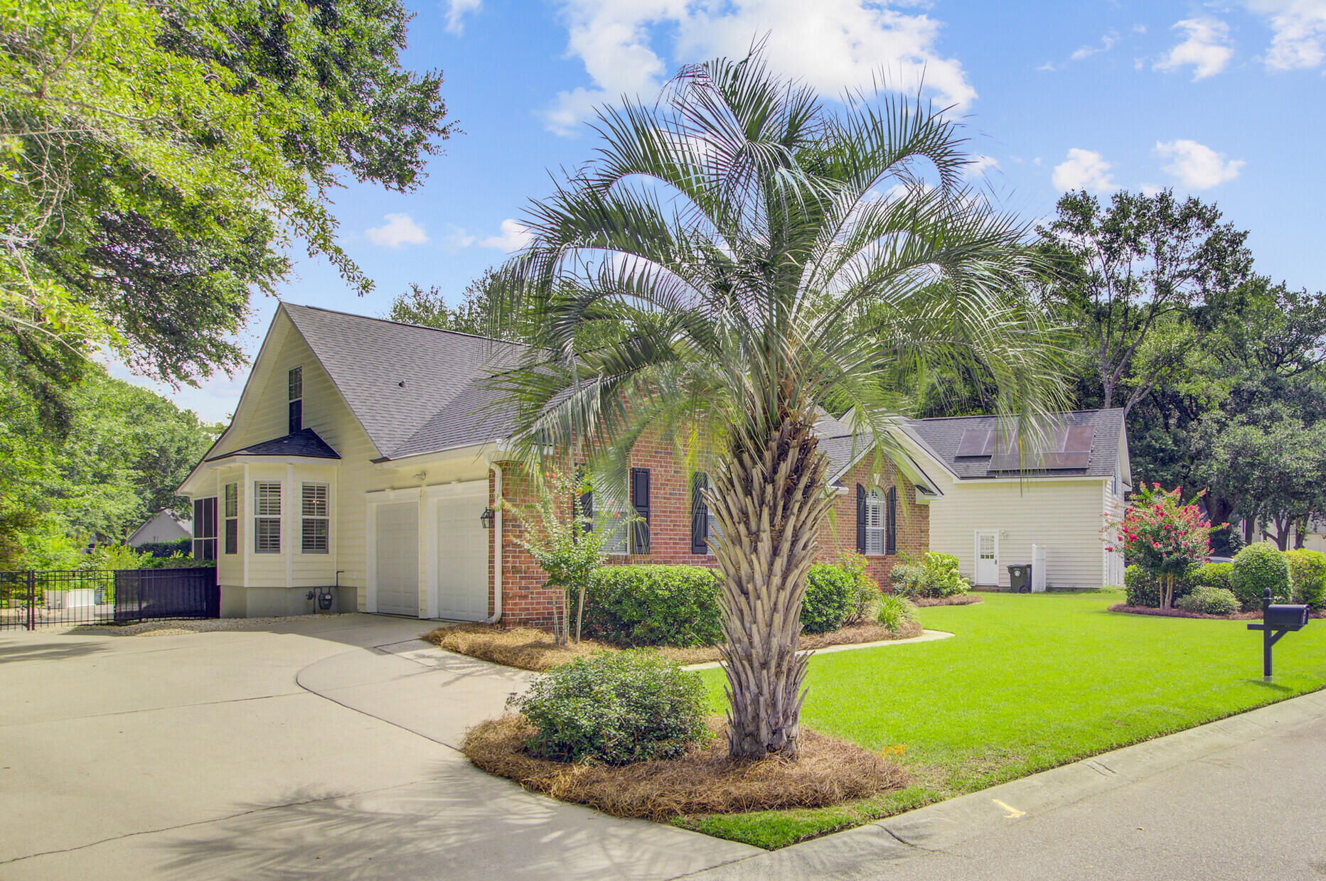 512 Planters Trace Drive