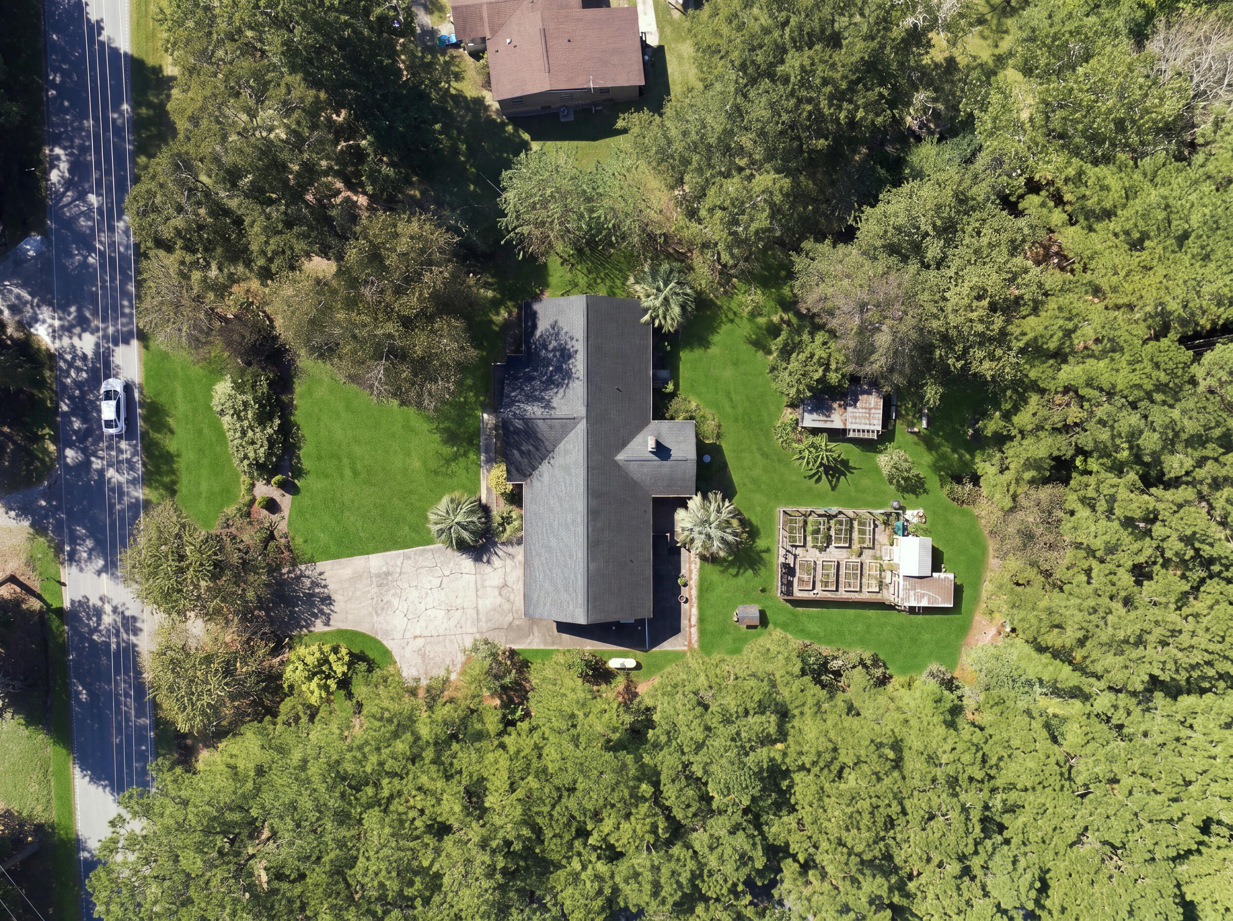 1760 Black Tom Road