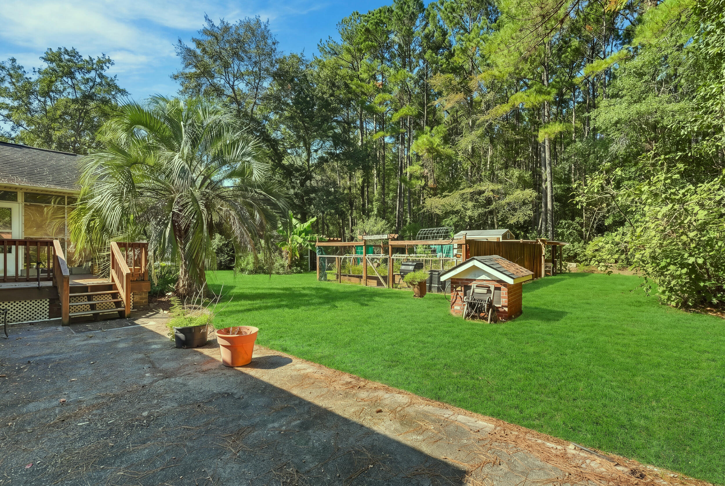 1760 Black Tom Road