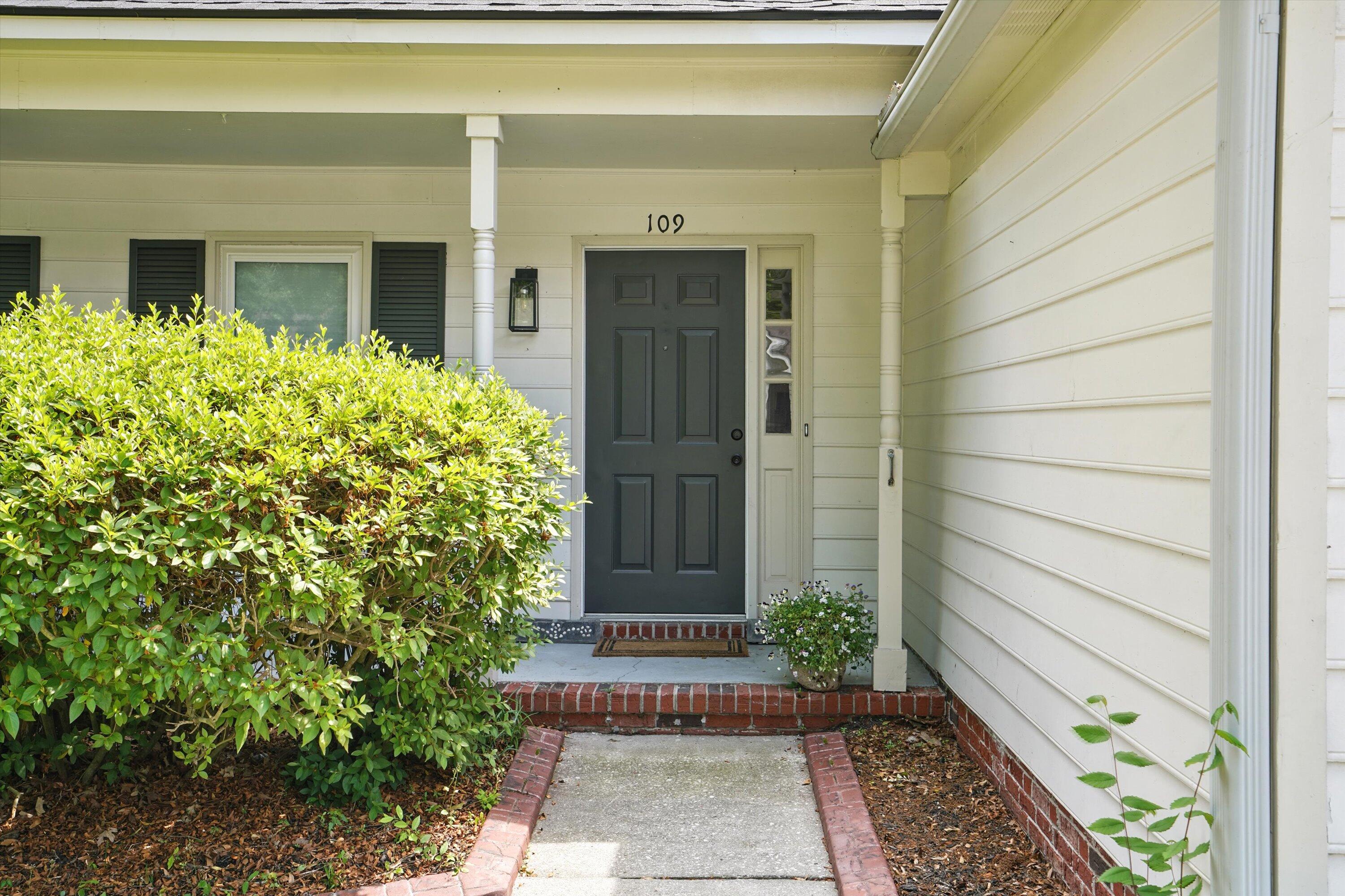 109 New Spring Court