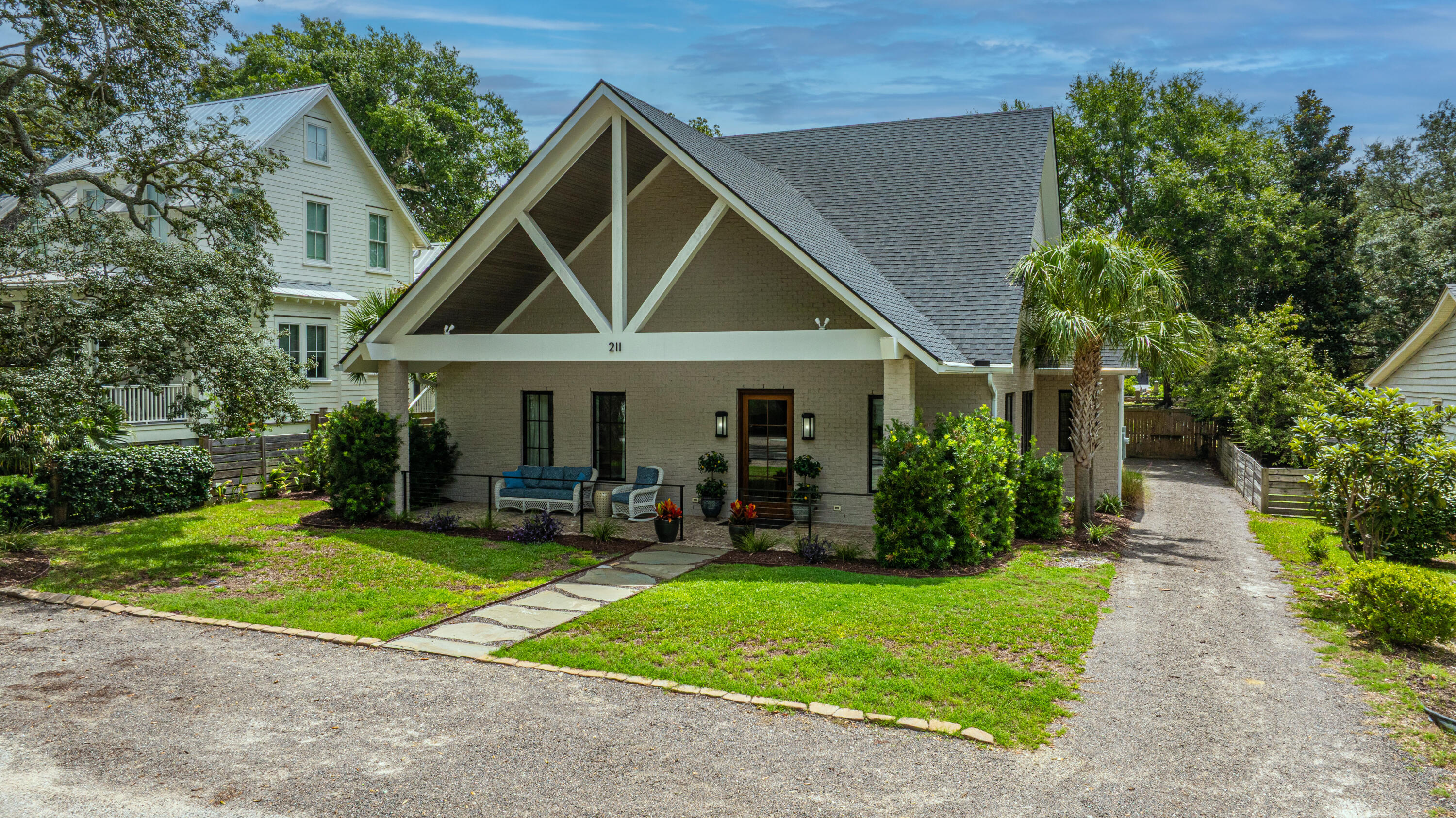 211 Freeman Street