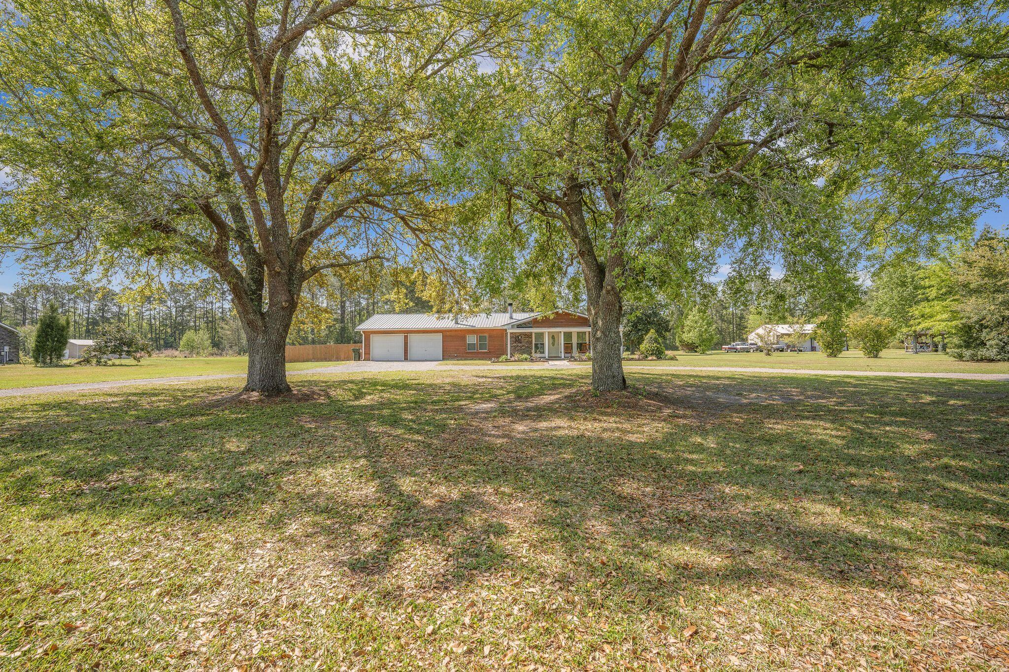 208 Mini Farm Road