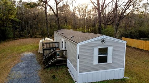 399 S Railroad Avenue Ridgeville SC 29472