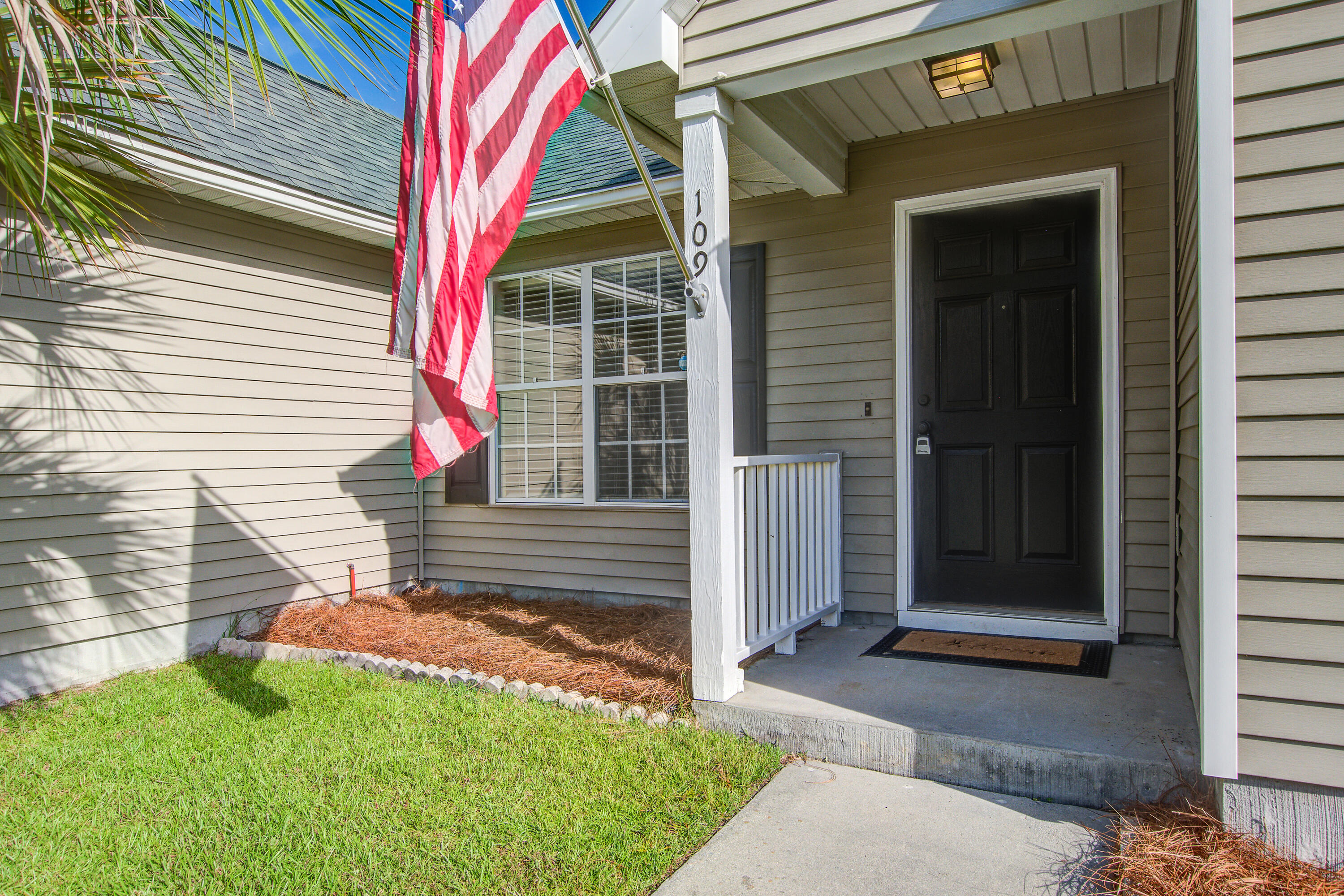 109 Dovetail Circle