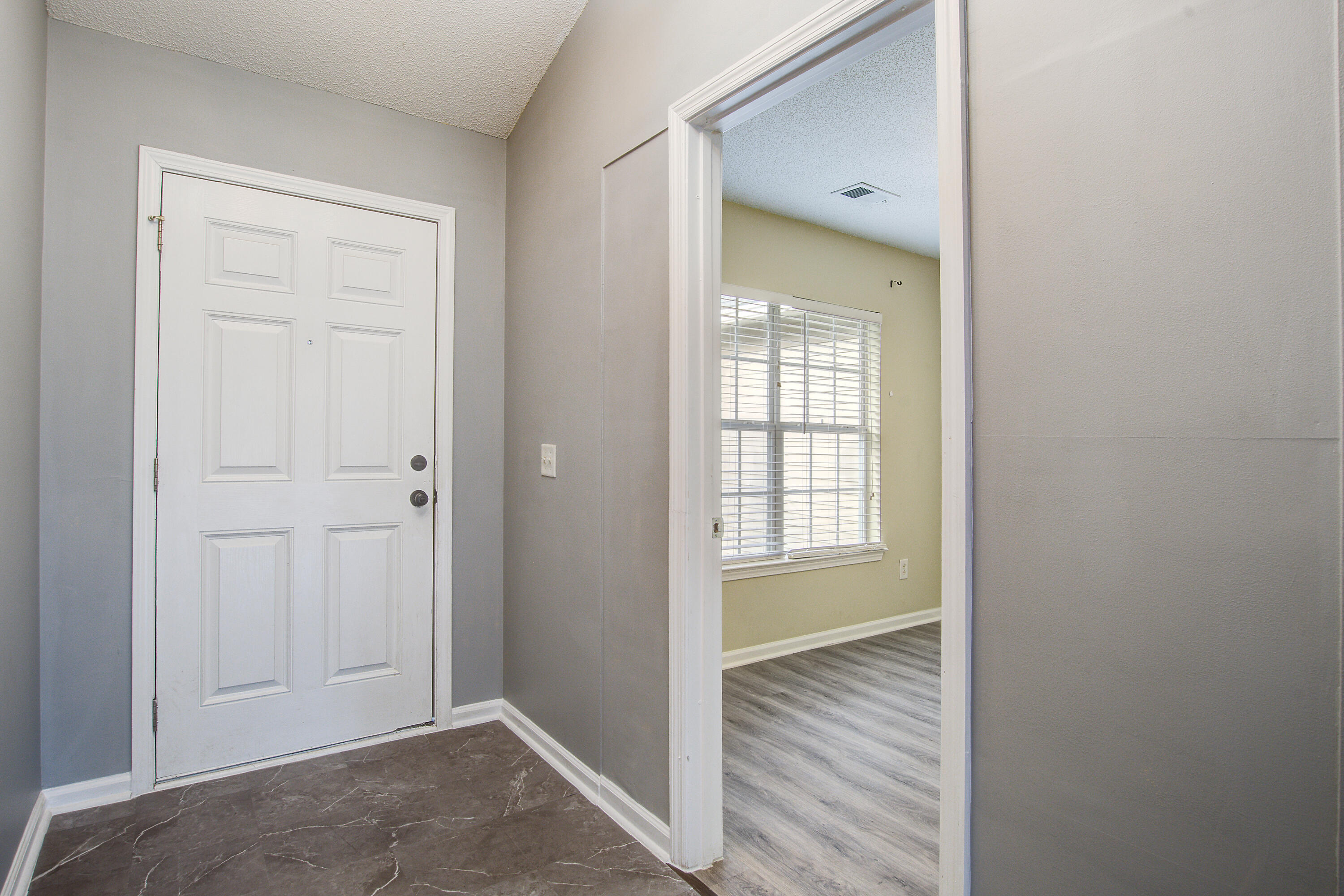109 Dovetail Circle