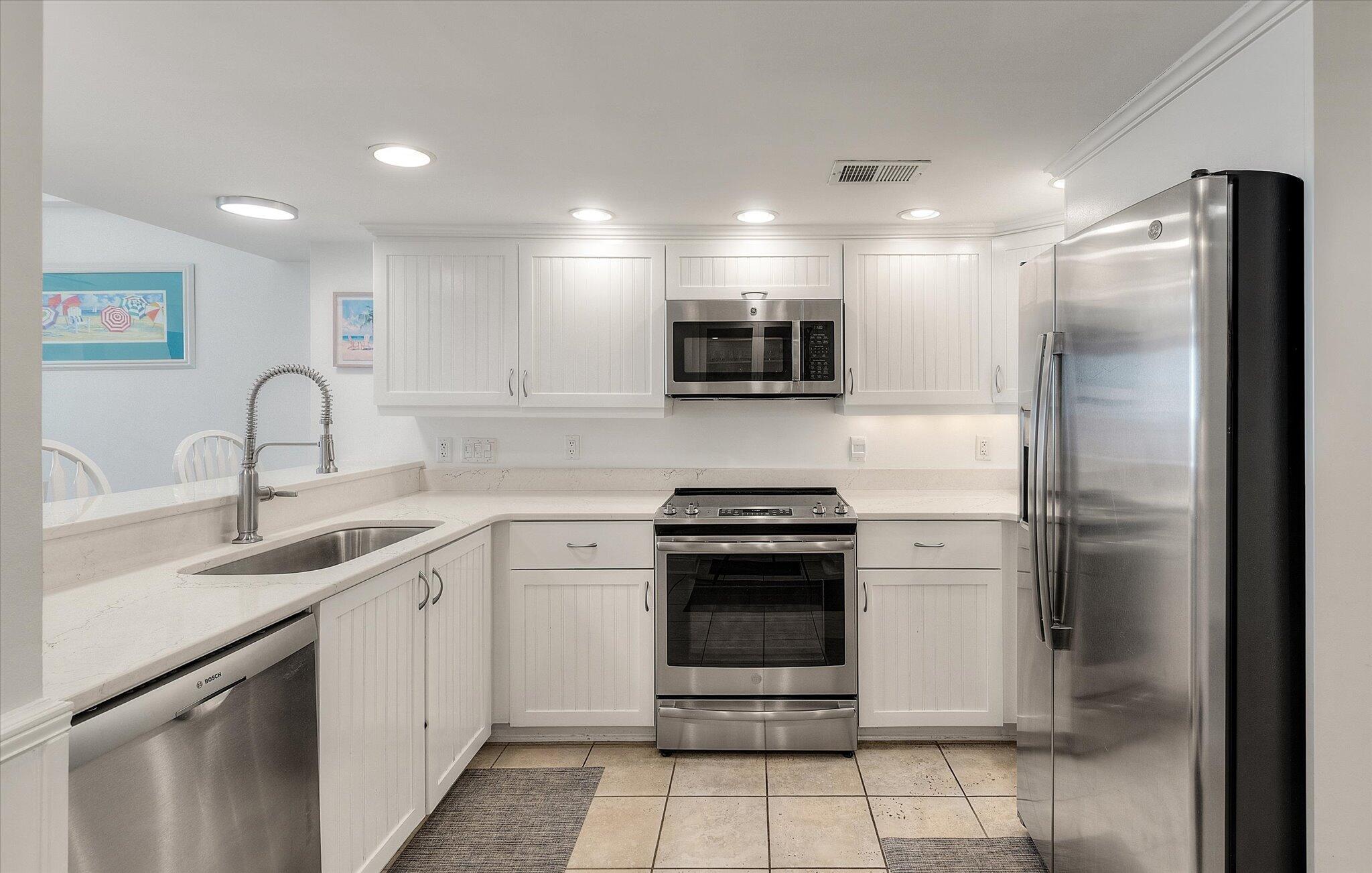 7600 Palmetto Drive 401a