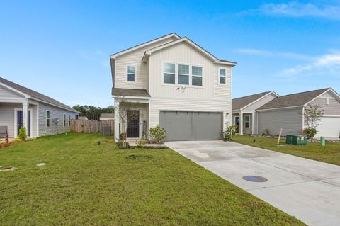 A home in Summerville