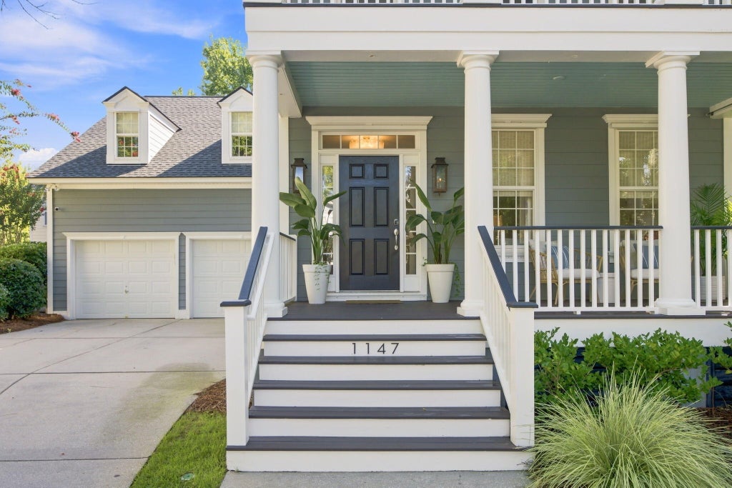 Photo of 1147 Blakeway Street, Charleston, SC 29492 (MLS # 26025324)