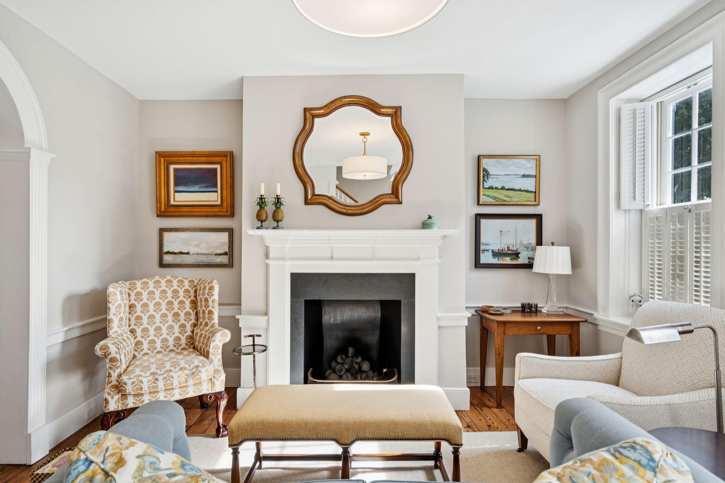 6 Saint Michaels Alley