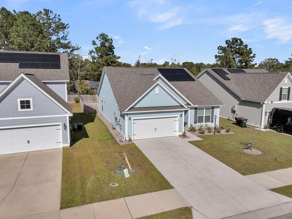 Photo of 128 Abbey Terrace Road, Moncks Corner, SC 29461 (MLS # 25027172)