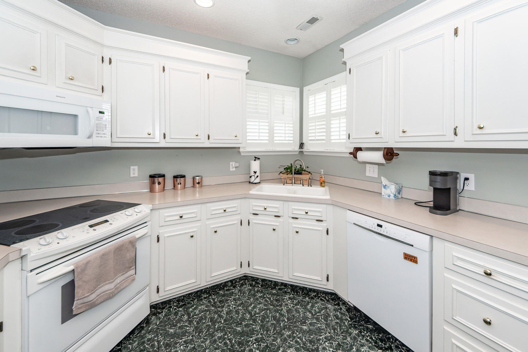 120 Innisbrook Bend