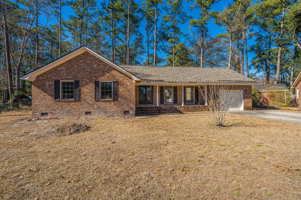 Photo of 105 Chalcott Place, Summerville, SC 29485 (MLS # 26004162)