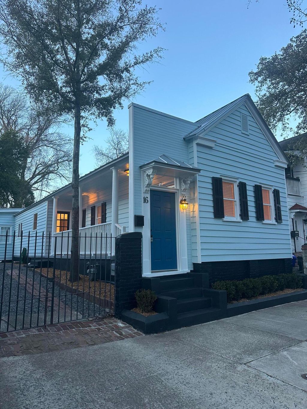 Photo of 16 Moultrie Street, Charleston, SC 29403 (MLS # 26004281)