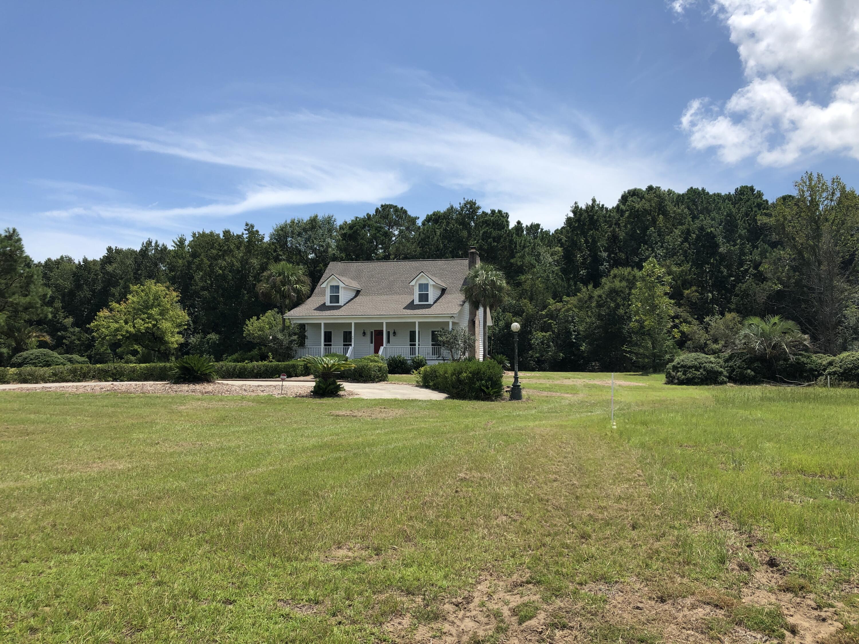 2040 Waxwing Way