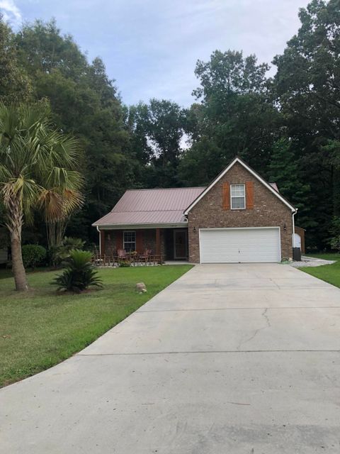 A home in Moncks Corner