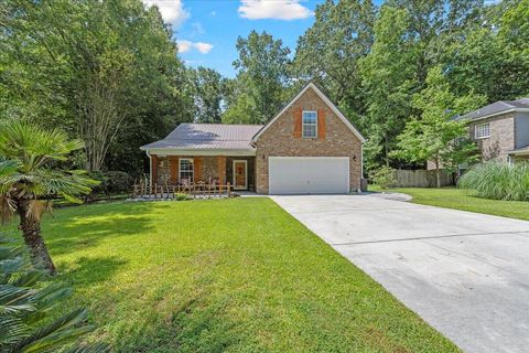 A home in Moncks Corner