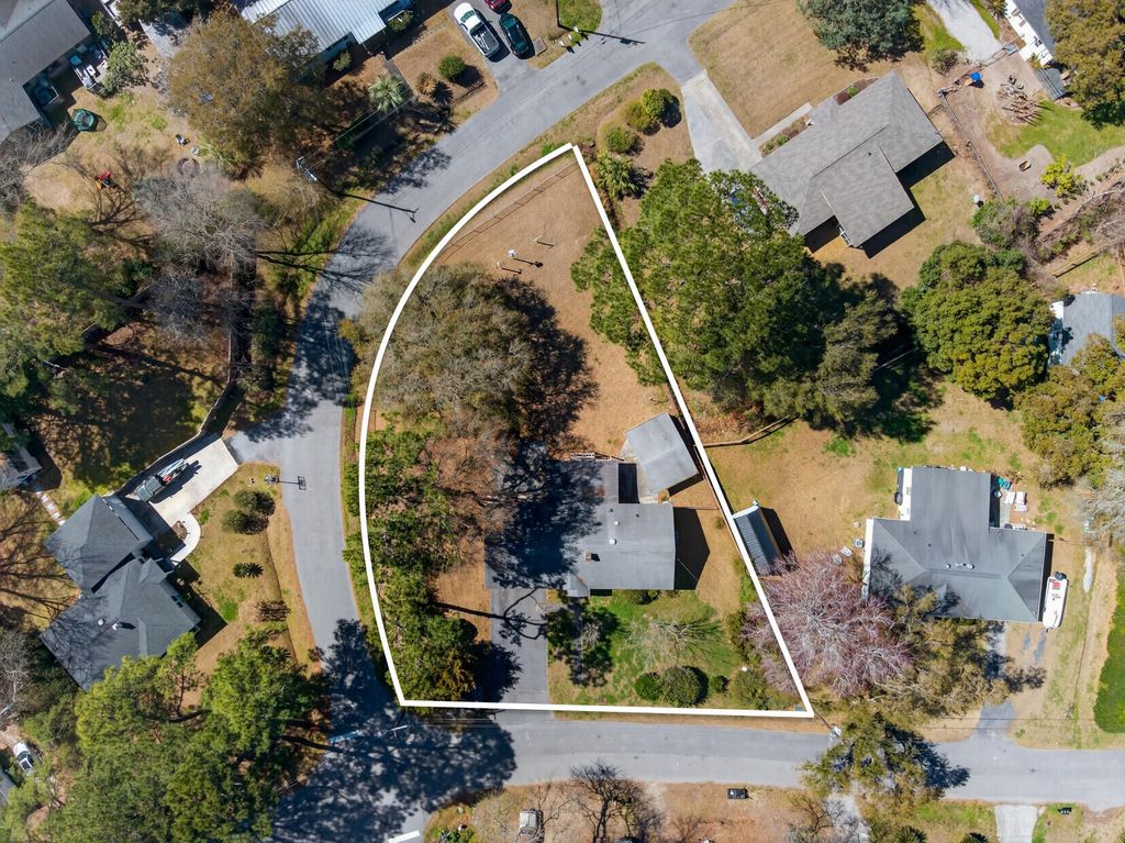 Photo of 847 Santee Street, Charleston, SC 29412 (MLS # 26006347)