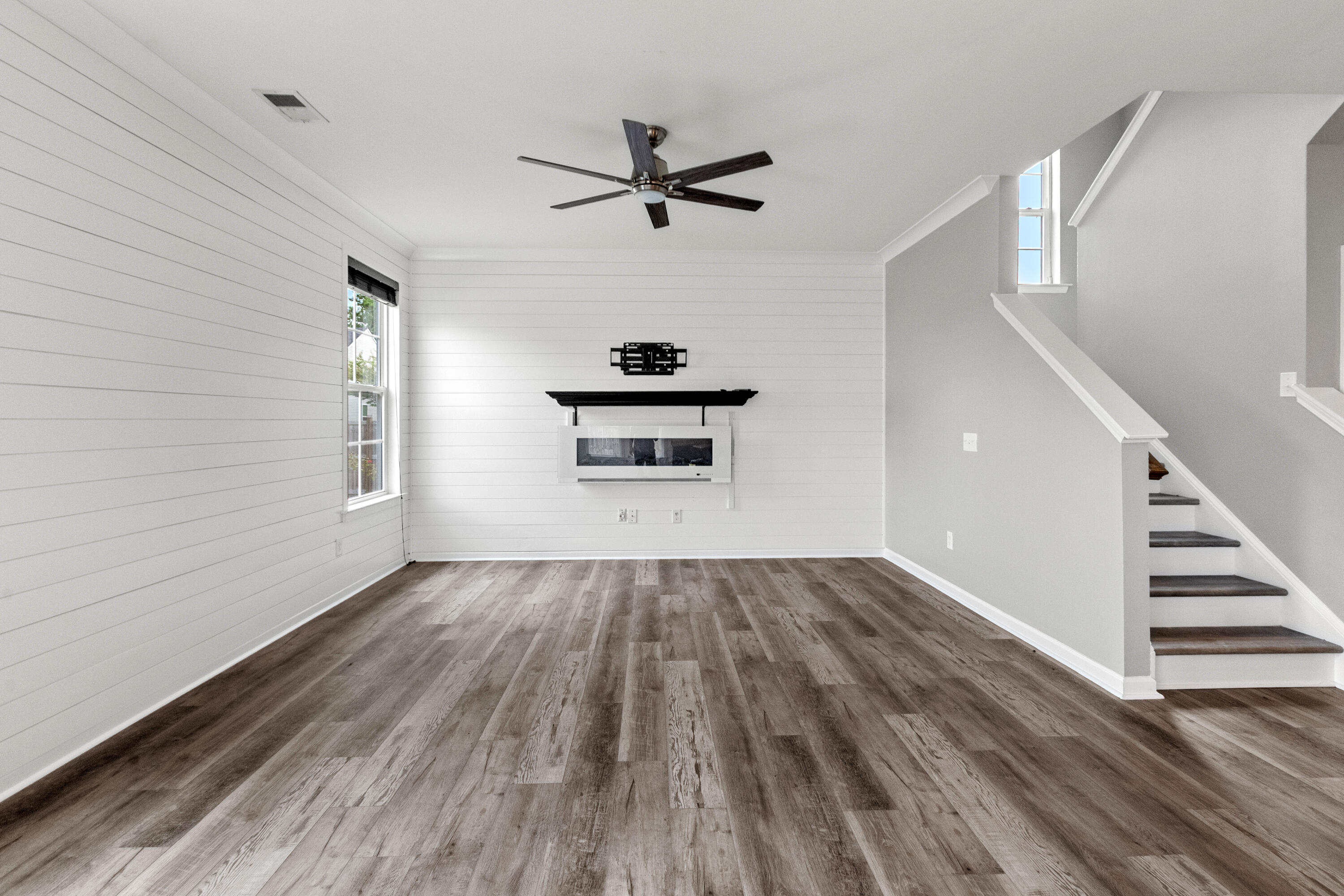 3085 Adventure Way