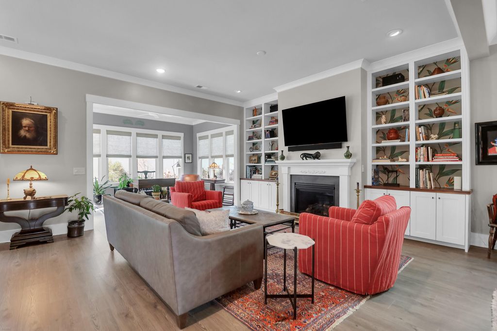 Photo of 145 Low Tide Court, Charleston, SC 29492 (MLS # 26003486)