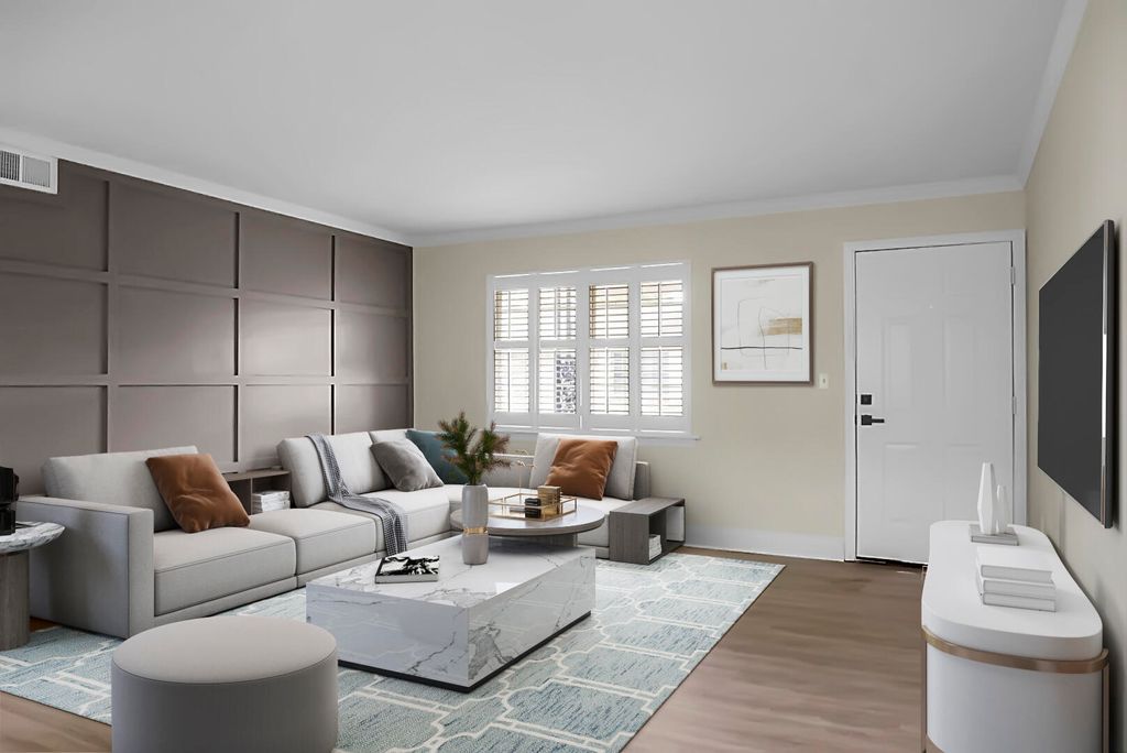 Photo of 516 Arlington Drive #Apt B5, Charleston, SC 29414 (MLS # 26005315)