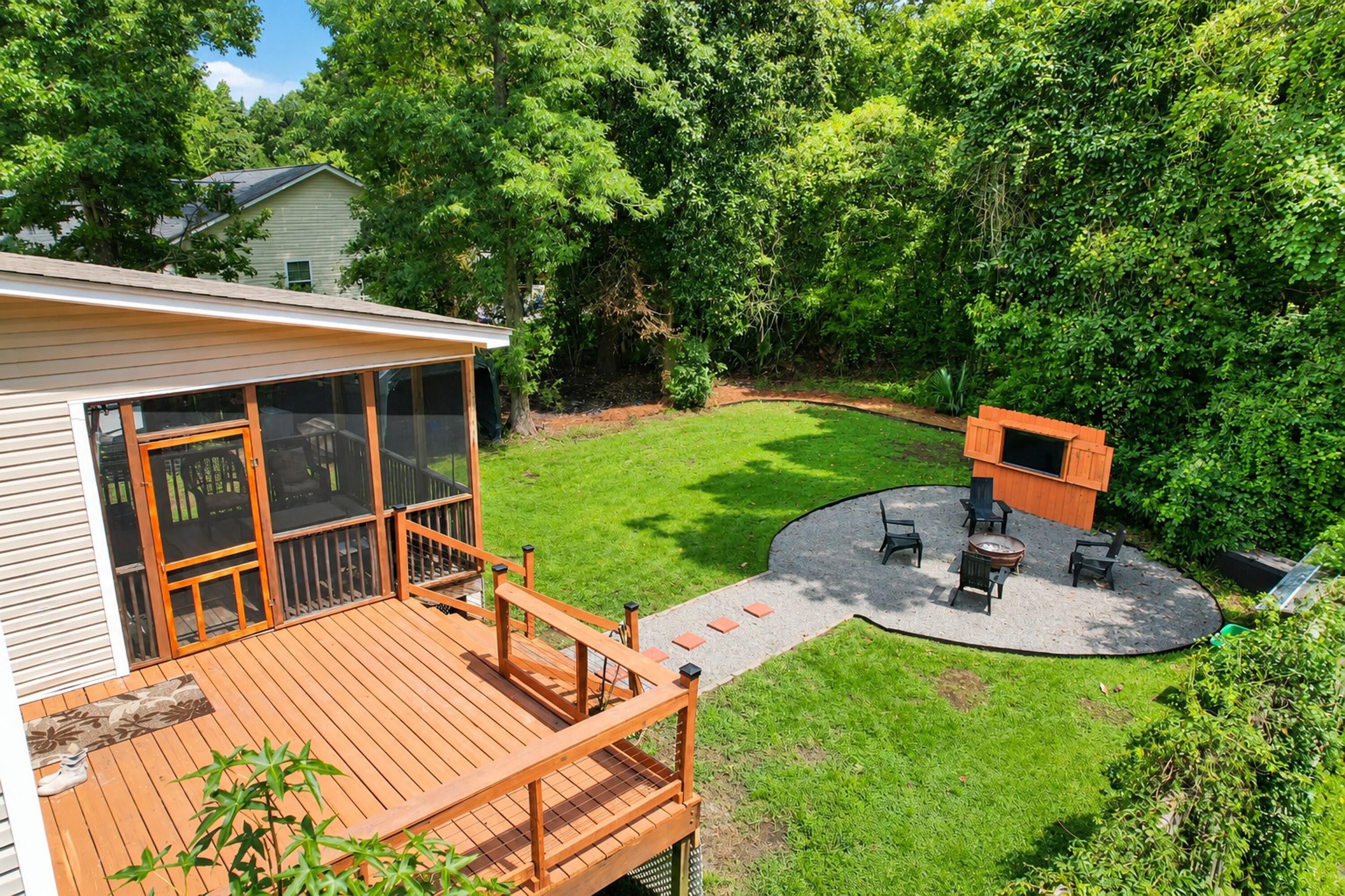 3485 Walter Drive