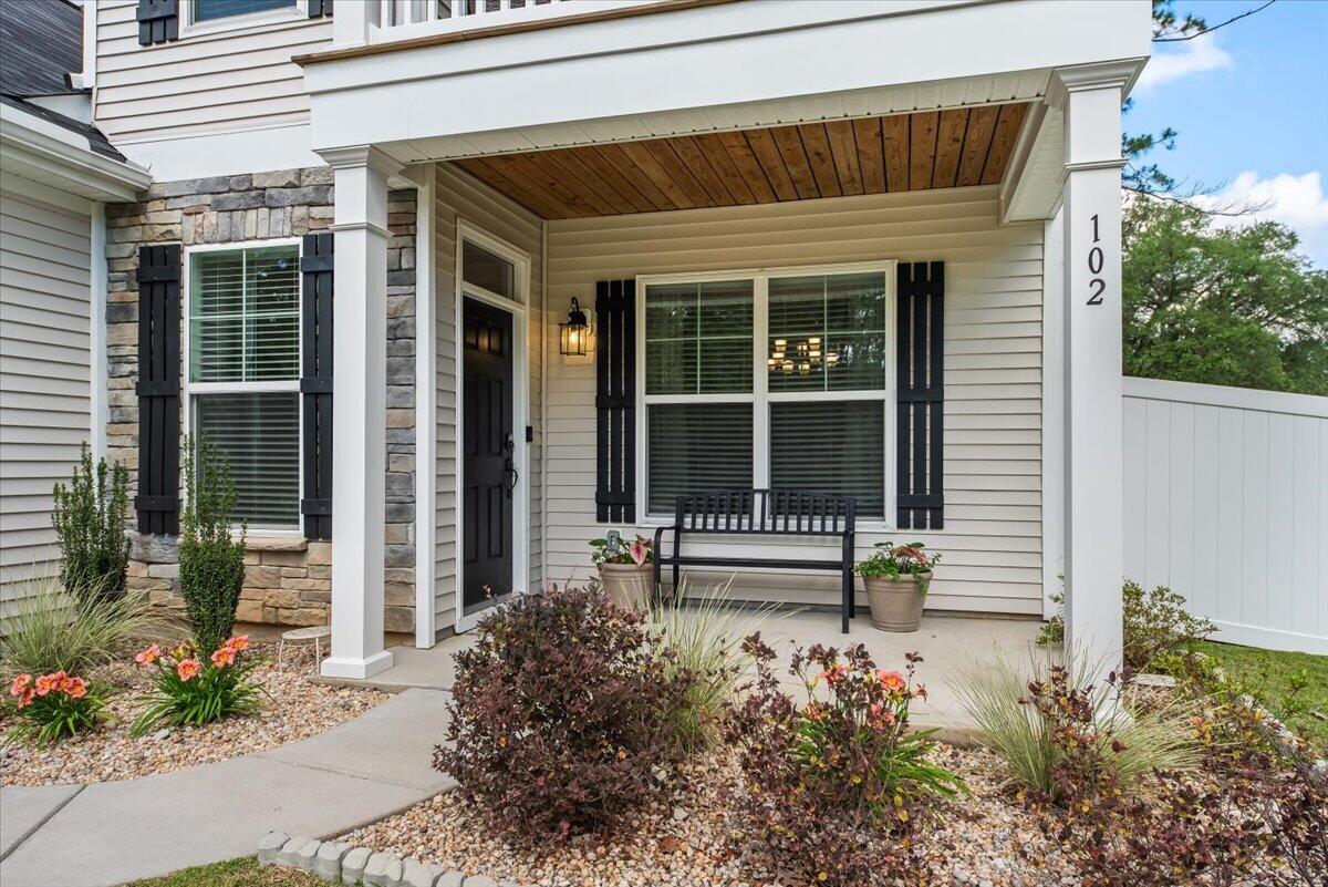 102 Ashley Cove Way