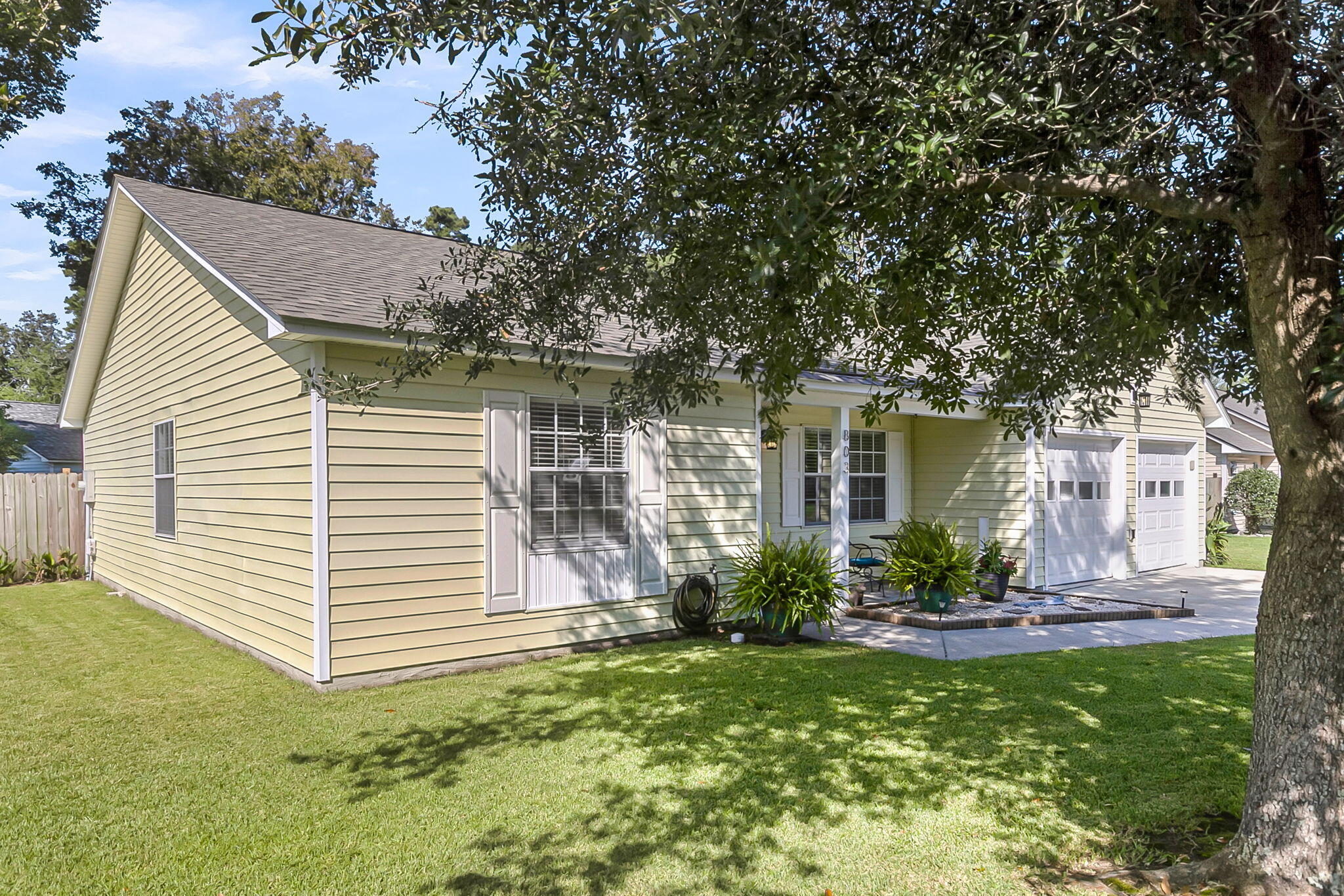 803 Gunston Hall Road