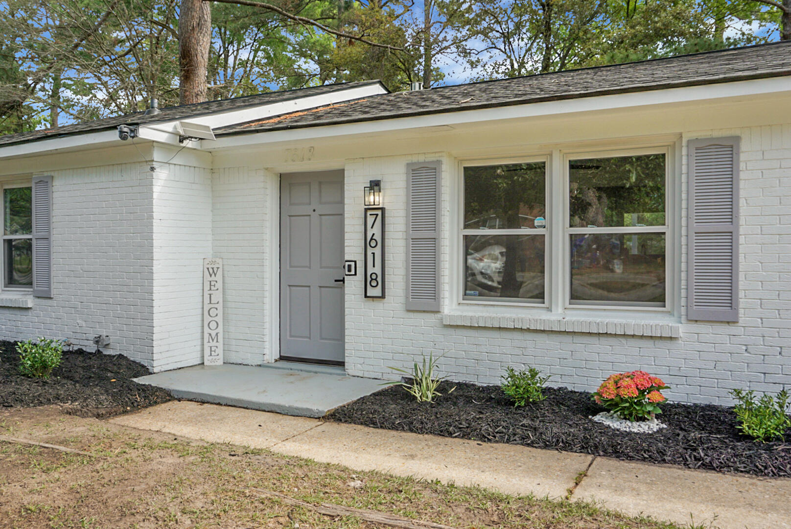 7618 Vanderbrook Place