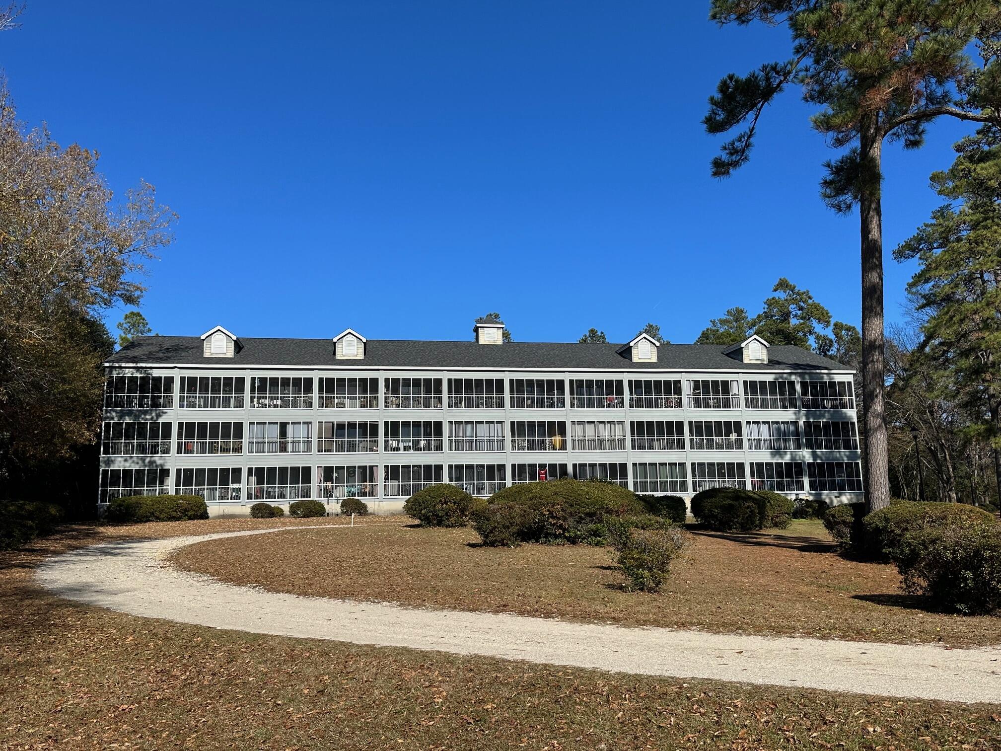 1203 Cypress Pointe A203