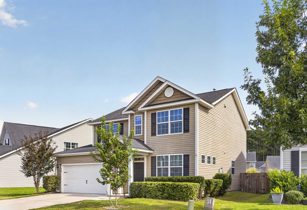 Photo of 578 Crossland Drive, Moncks Corner, SC 29461 (MLS # 26025232)