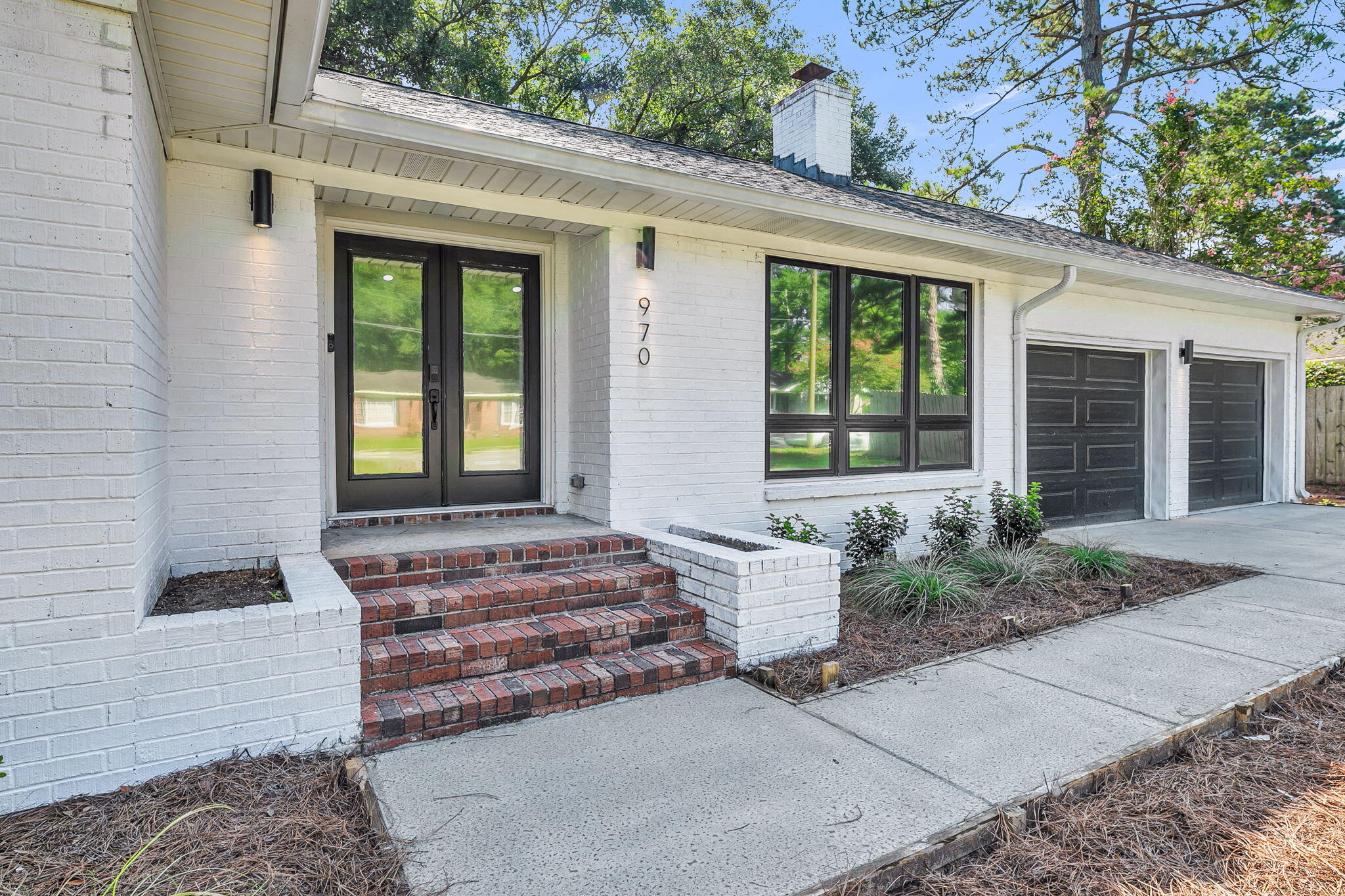 970 Cottingham Drive