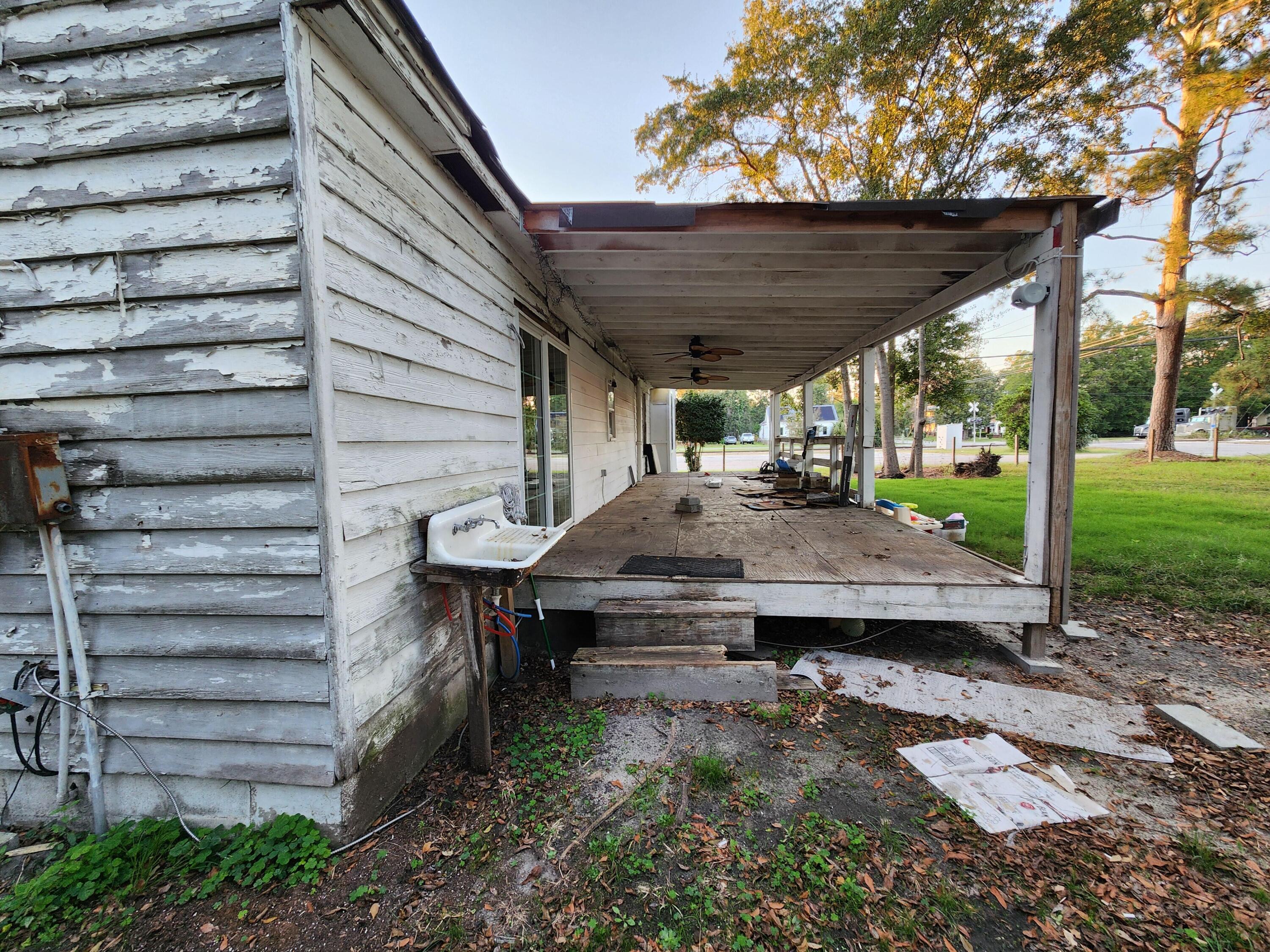 905 Peak Street