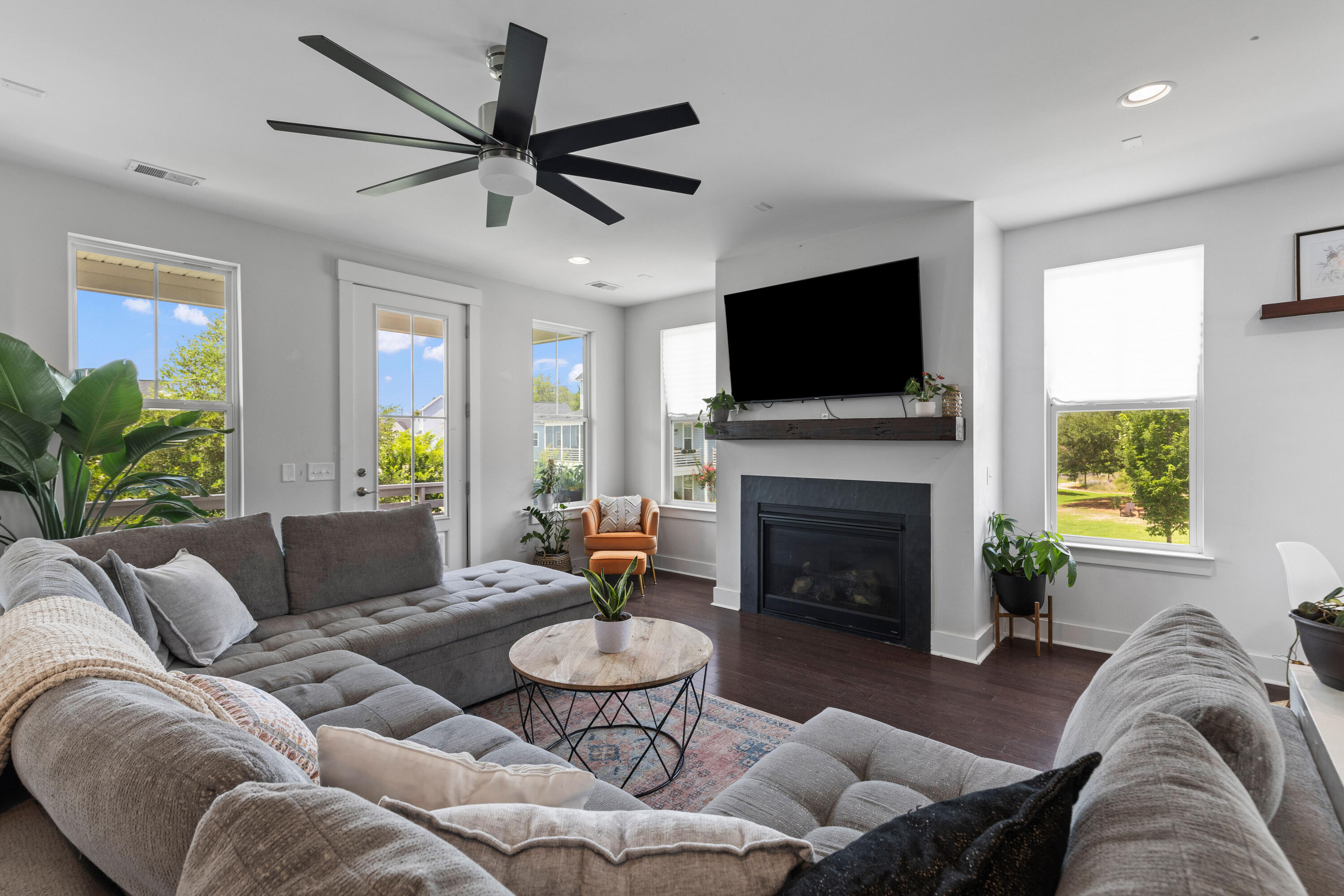 4419 Louisa Lane Lane