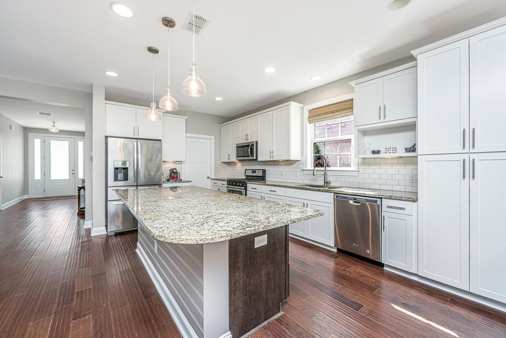 Photo of 1277 Pearwood Court, Mount Pleasant, SC 29466 (MLS # 26014612)