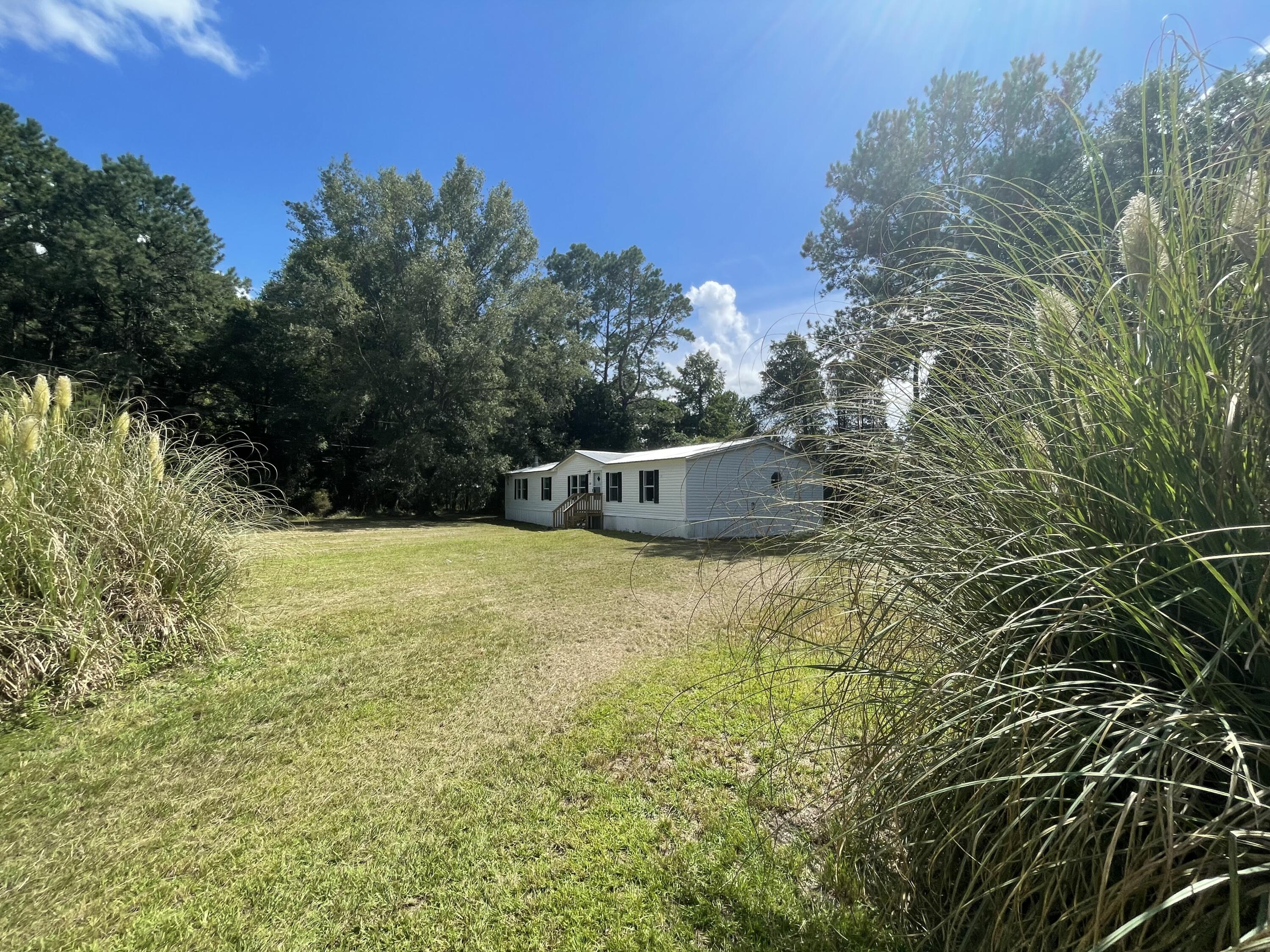 198 Dove Lane