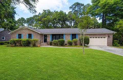 Photo of 754 Beauregard Street, Charleston, SC 29412 (MLS # 26015618)