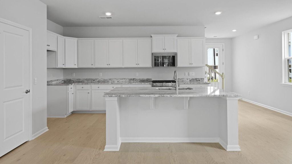 Photo of 225 Seele Street, Summerville, SC 29485 (MLS # 26001222)