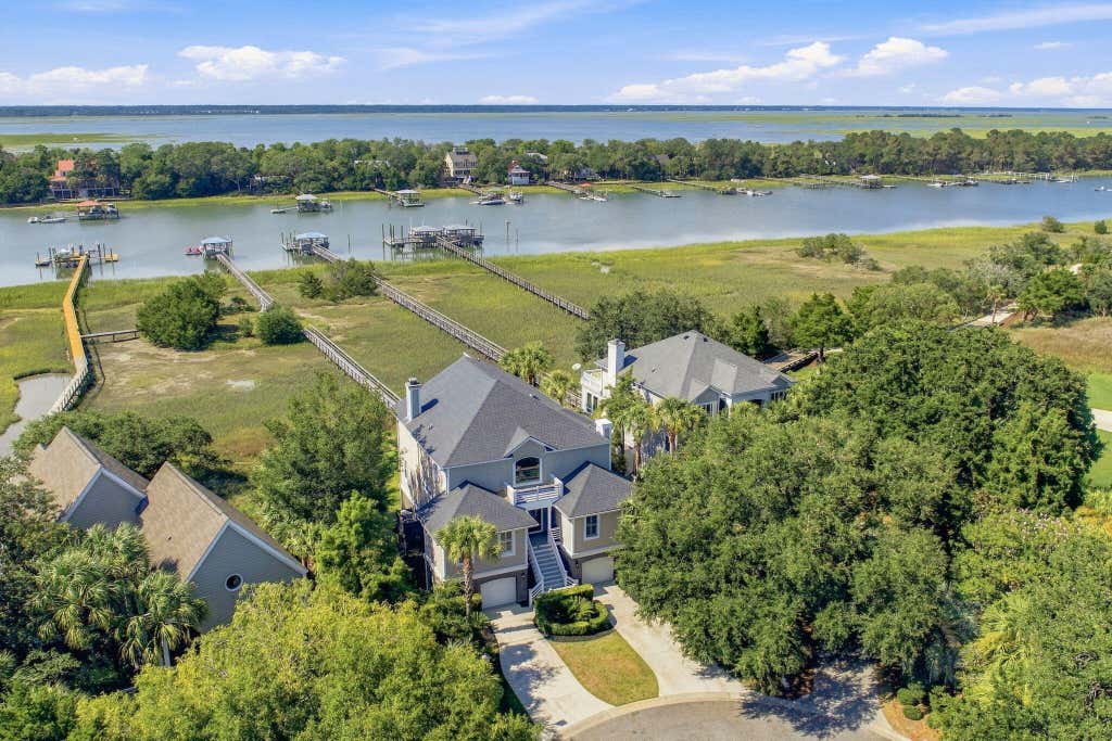 Photo of 8 Ensign Court, Isle of Palms, SC 29451 (MLS # 26023870)