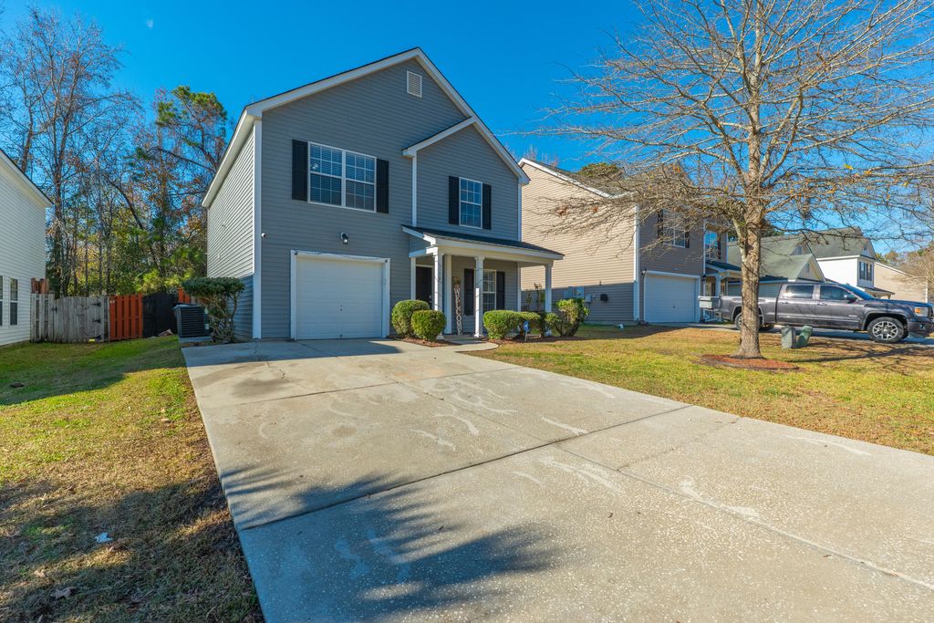 Photo of 118 Destin Street, Summerville, SC 29483 (MLS # 26005862)