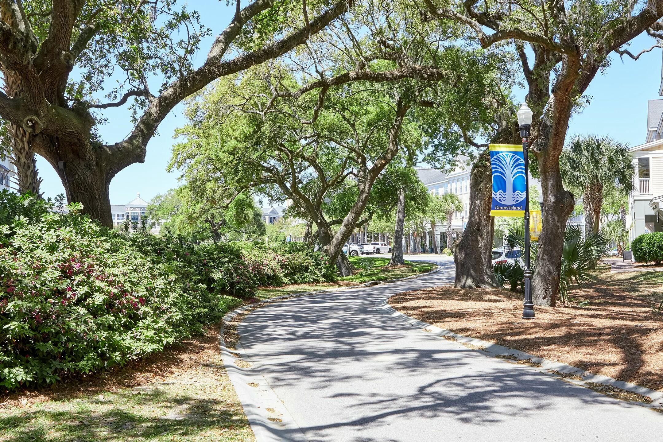 Charleston, South Carolina 29492, United States, 2 Bedrooms Bedrooms, ,2 BathroomsBathrooms,Residential,Active,1701