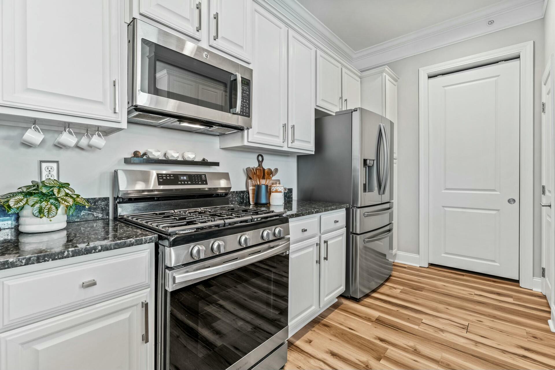 Charleston, South Carolina 29492, United States, 2 Bedrooms Bedrooms, ,2 BathroomsBathrooms,Residential,Active,1701