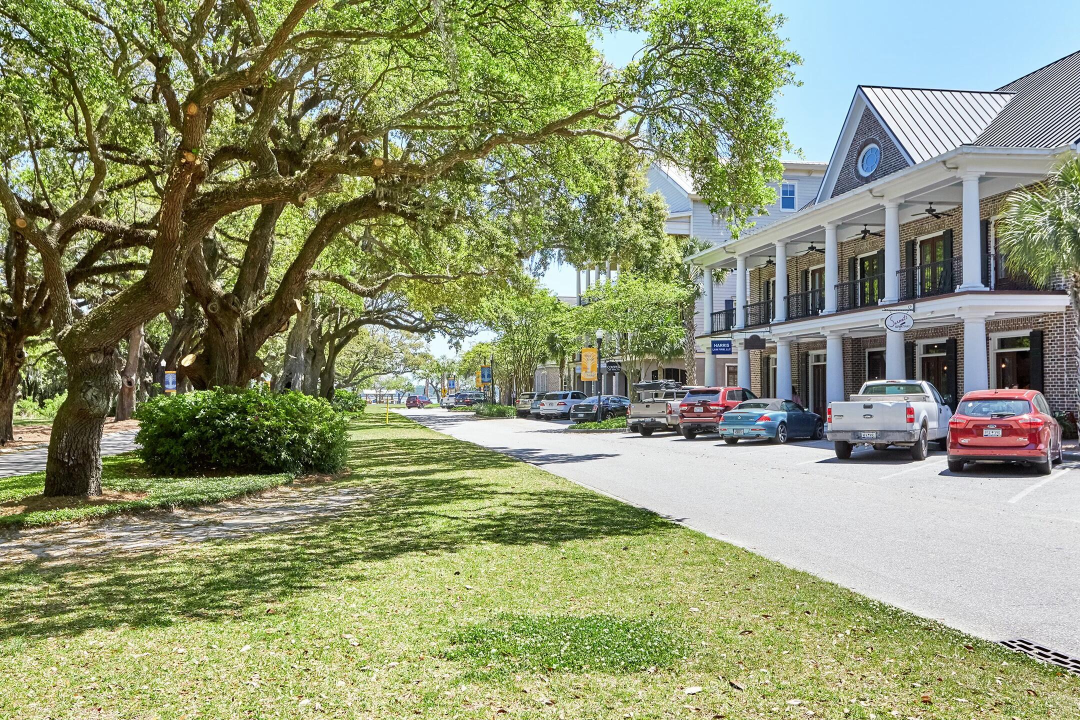 Charleston, South Carolina 29492, United States, 2 Bedrooms Bedrooms, ,2 BathroomsBathrooms,Residential,Active,1701