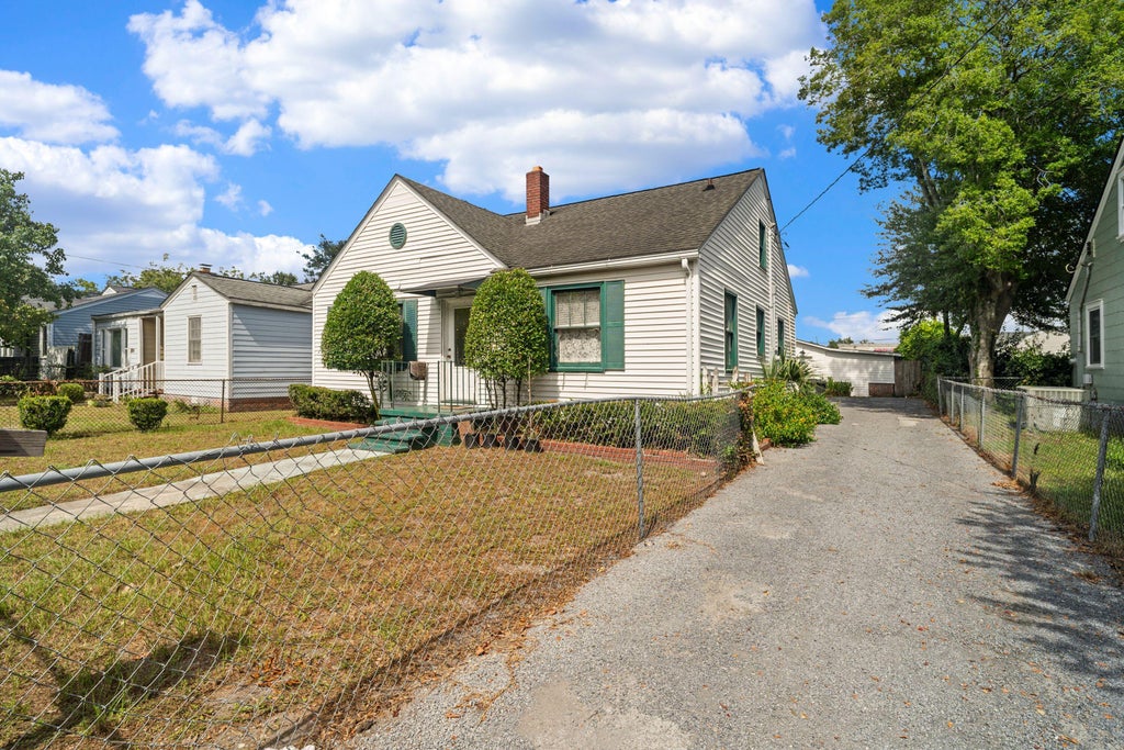 Photo of 3860 Chestnut Street #A &amp; B, North Charleston, SC 29405 (MLS # 26025636)