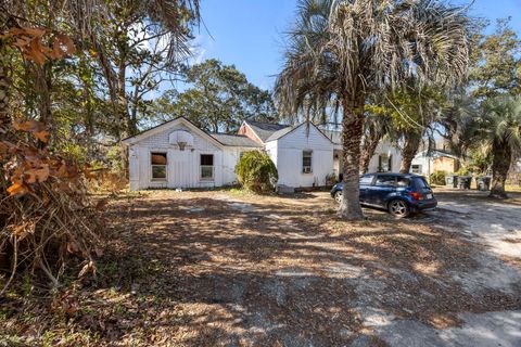 Photo of 5735 Pilgrim Avenue, Hanahan, SC 29410 (MLS # 26002244)