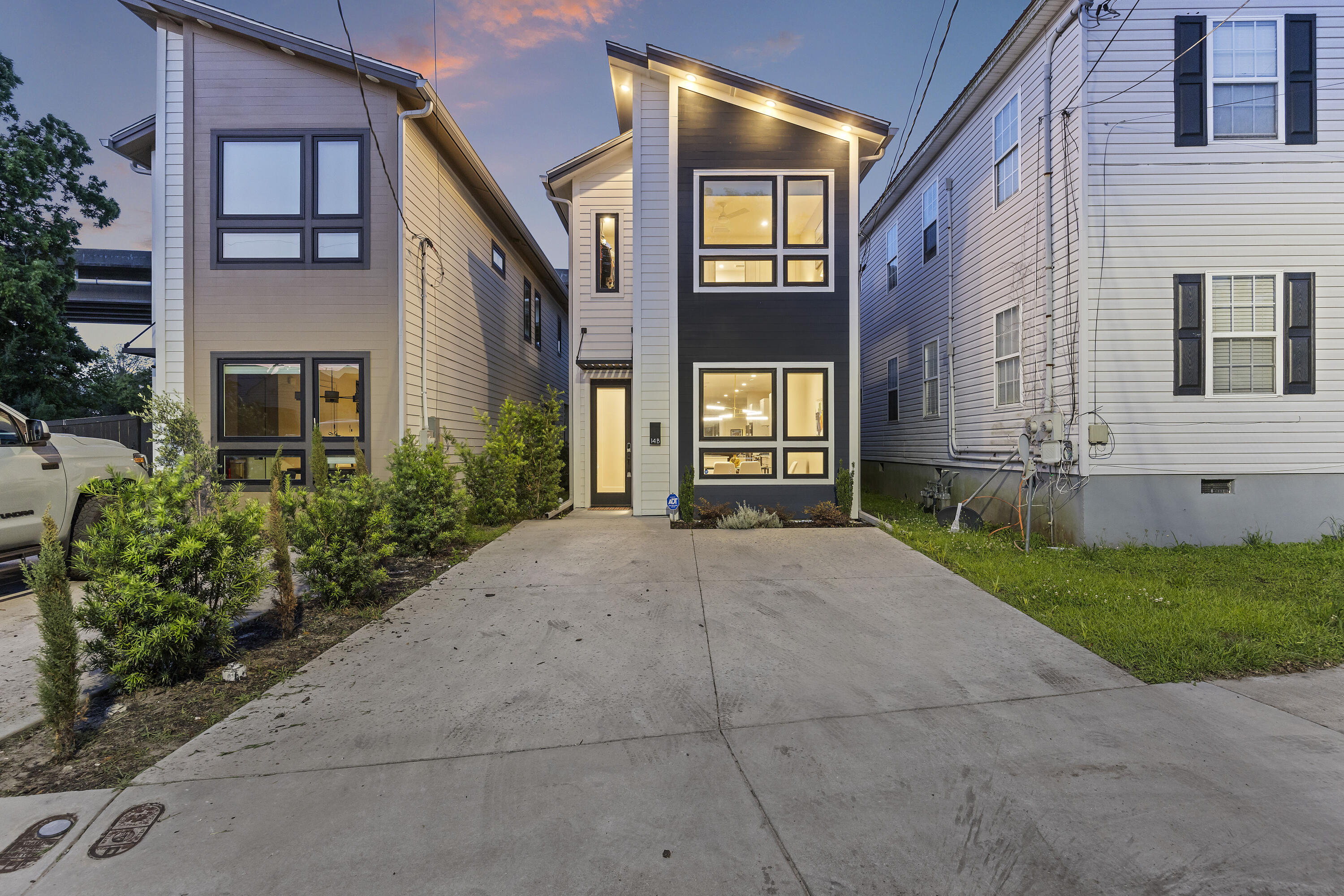 14 F Street B